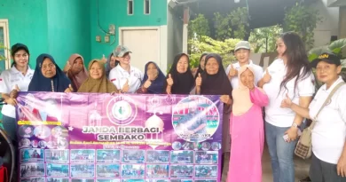 Persatuan Janda Seluruh Indonesia ( PJSI) Bagi Bagi Sembako di Kota Bekasi