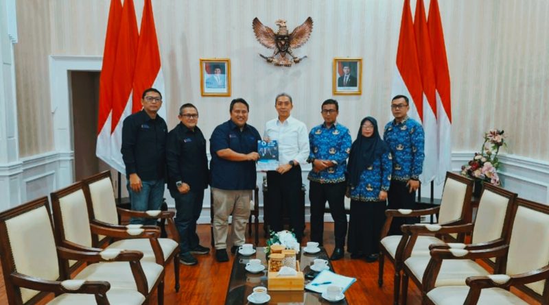 Walikota Bogor Apresiasi Kinerja Direksi Perumda Tirta Pakuan Periode 2020–2025 Walikota Bogor Apresiasi Kinerja Direksi Perumda Tirta Pakuan Periode 2020–2025