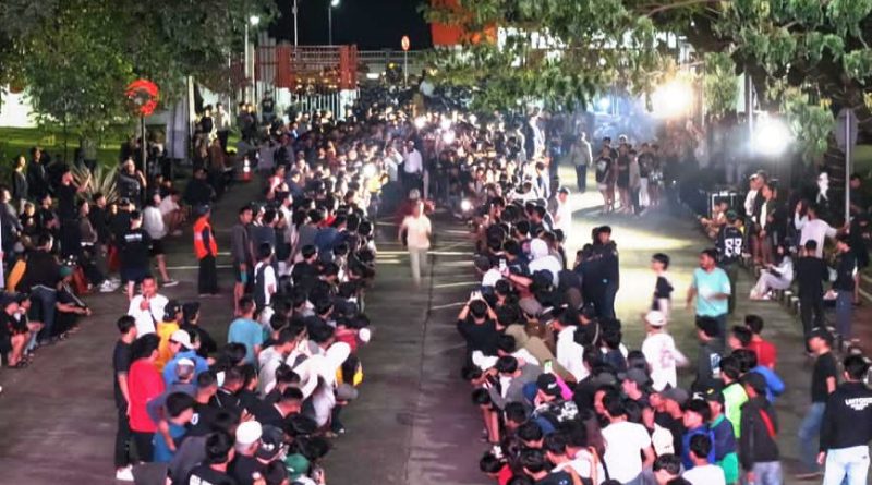 Bupati Bogor Apresiasi Semangat Anak Muda Dalam Kegiatan Dash Run di Stadion Pakansari Bupati Bogor Apresiasi Semangat Anak Muda Dalam Kegiatan Dash Run di Stadion Pakansari