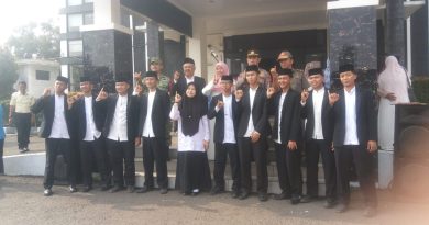 Semangat Hari Santri Nasional 2026 Ratusan Santri Padati Halaman Kantor Kecamatan Ciomas Kab. Bogor Semangat Hari Santri Nasional 2026 Ratusan Santri Padati Halaman Kantor Kecamatan Ciomas Kab. Bogor